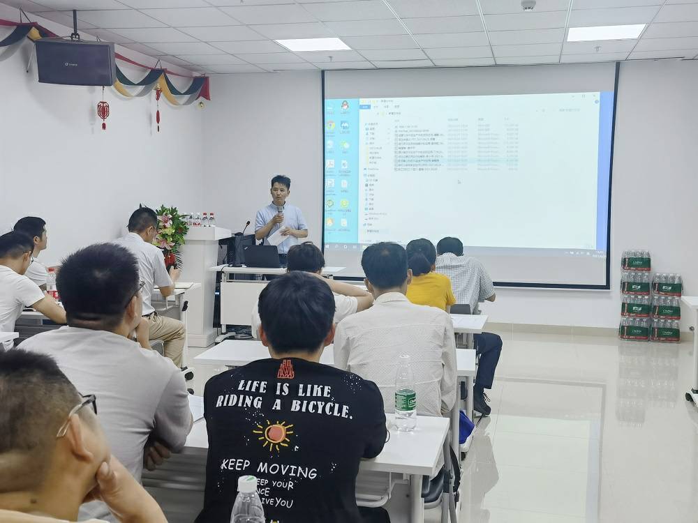 1625468117.jpg 天津伟才高新技术企业有限公司药业技术交流会 (3) - 副本.jpg